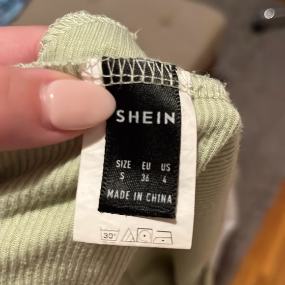 Green tank - Picture 3 of 3